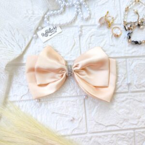 Cream 2 layer hair bow with stone chain