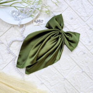 Avocado Green tail hair bow