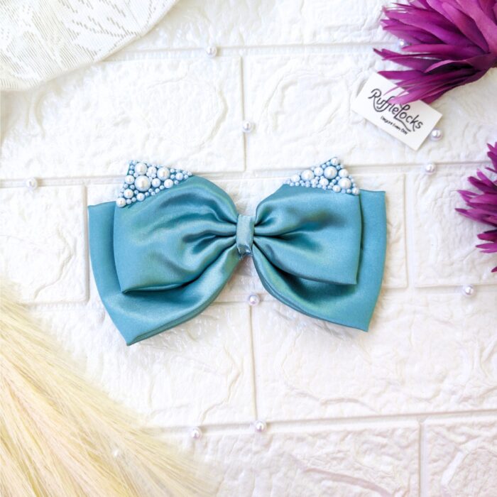 Two Layer Hair Bow with Pearl