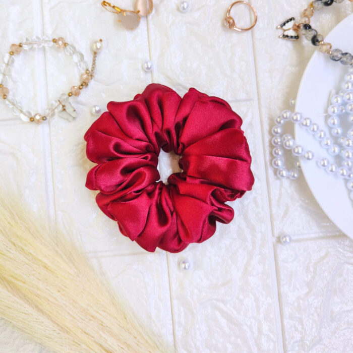 Maroon hair scrunchies