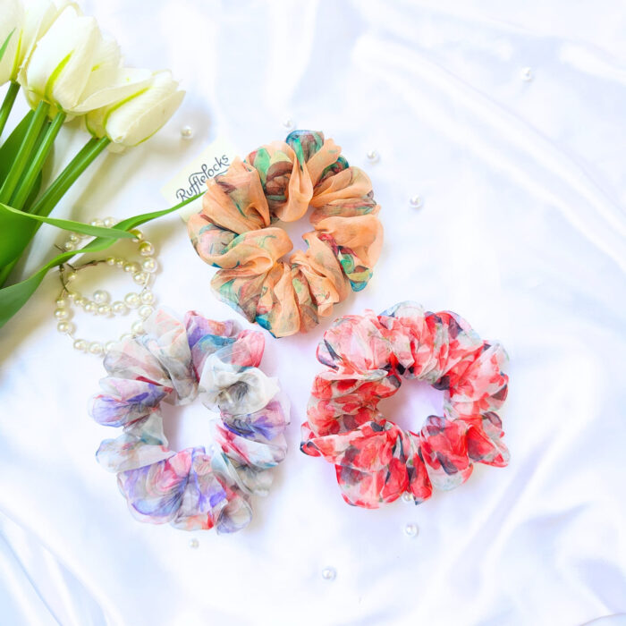 Organza Scrunchies image