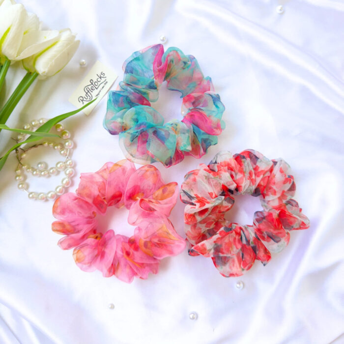 Organza Scrunchies image